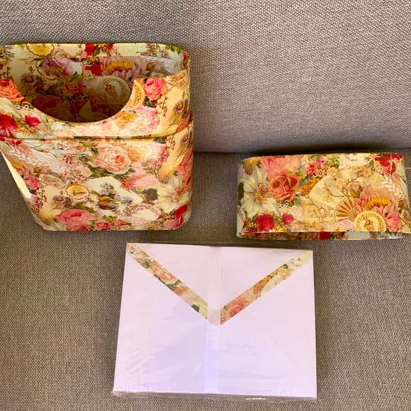 20 count Note cards portfolio - Picture 1 of 7